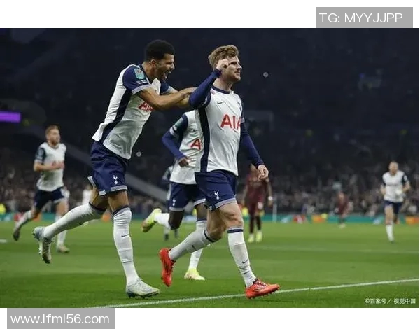 2016年热刺与切尔西的激烈对决回顾与精彩瞬间分析 2016年热刺与切尔西的激烈对决回顾与精彩瞬间分析