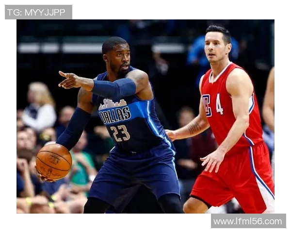 小牛与快船季后赛精彩对决视频回顾，重温激烈瞬间与精彩时刻