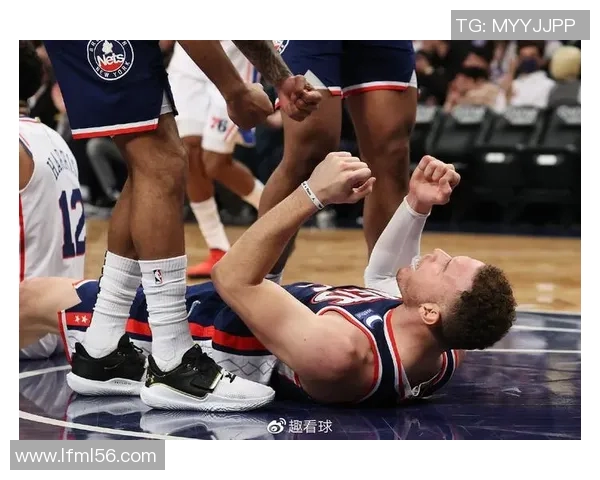 76人对篮网季后赛精彩直播全程回顾与分析尽在这里